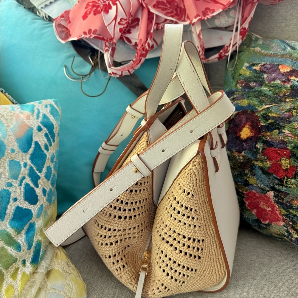 Loewe Hammock Bag, Raffia and White Leather - Picture 14 of 17